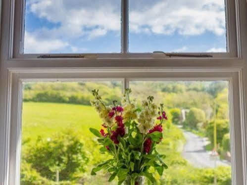 The Highdown Inn Totland  Ngoại thất bức ảnh